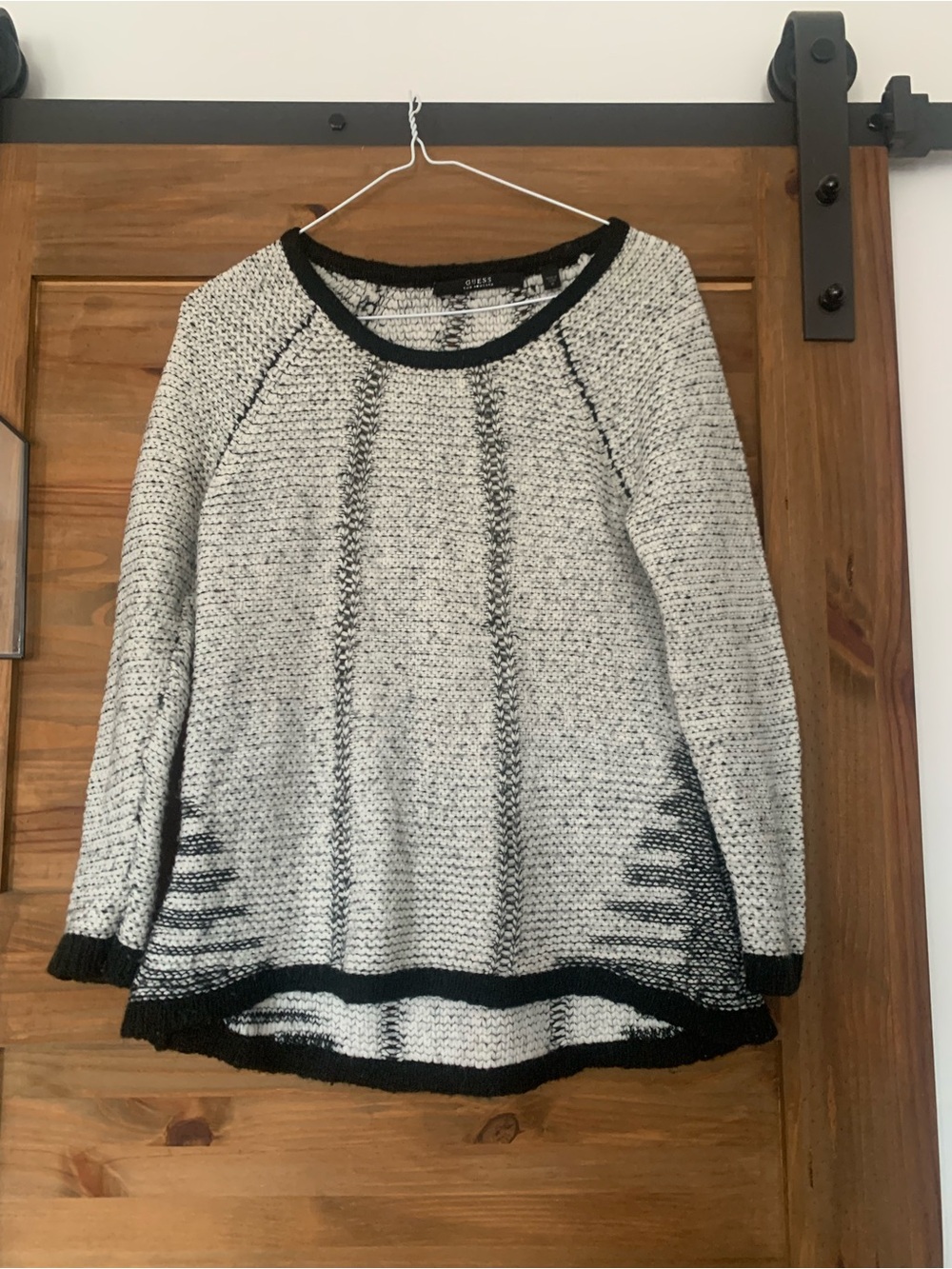Black & White Knit Raglan Sweater - Women by Guess size medium